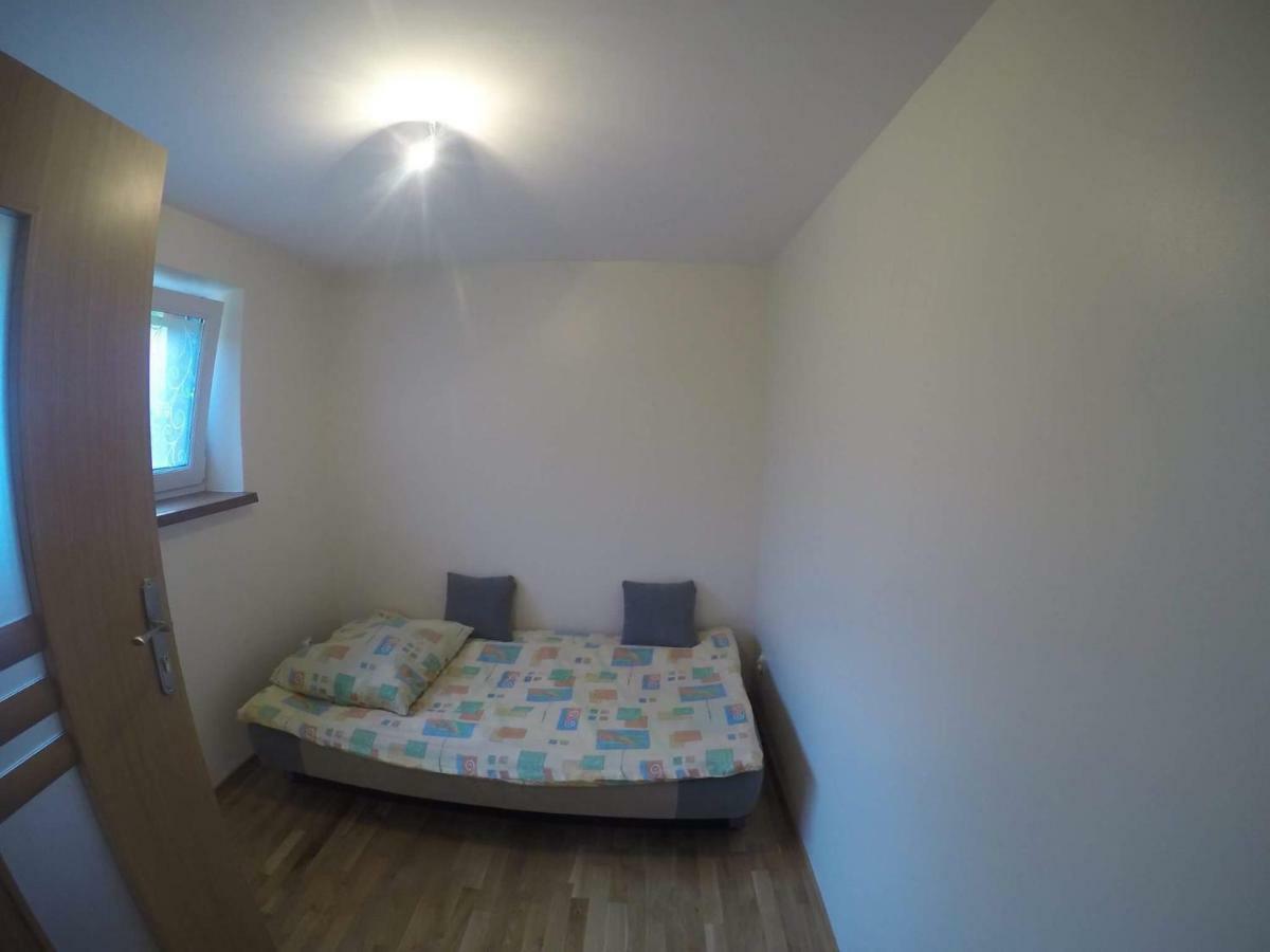 Noclegi U Gosi Ustrzyki Dolne Extérieur photo